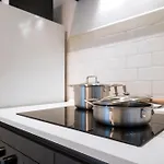 Guesthost - Piazza Castello Dream * Belluno