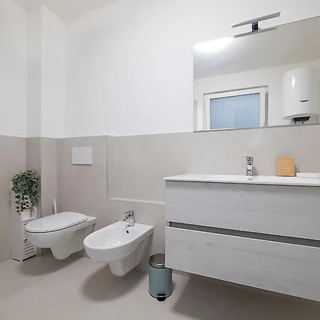 Guesthost - Piazza Castello Dream * ベッルーノ