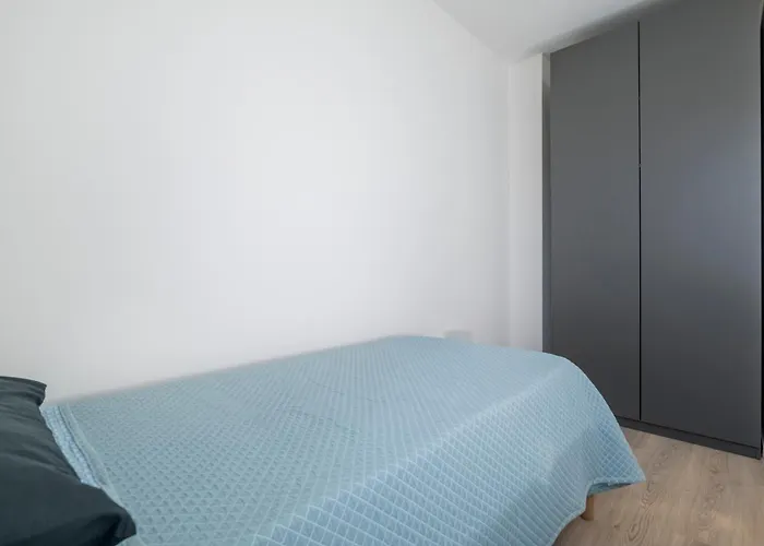 Guesthost - Piazza Castello Dream * Беллуно